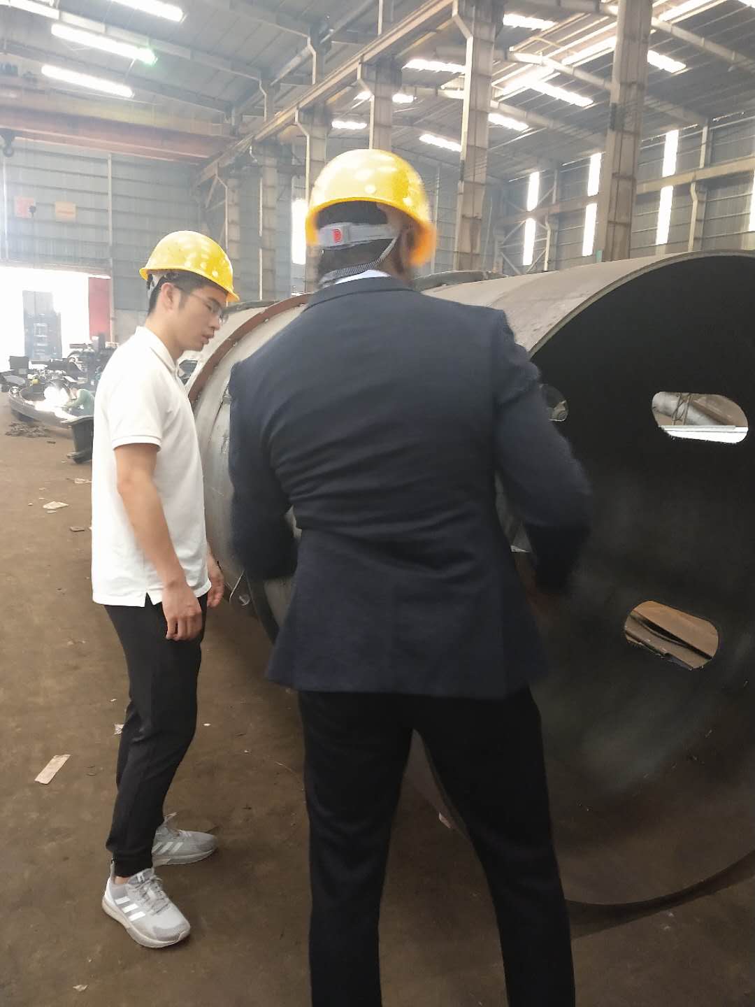 Fabrication review of fractionating vessel